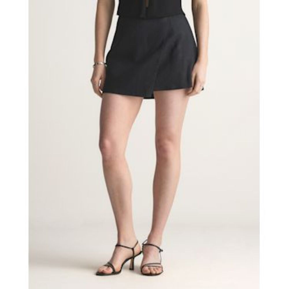 Quince 100% Linen Skort - Black